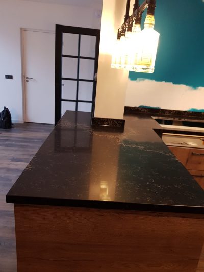 Vanilla Noir 5100 Caesarstone